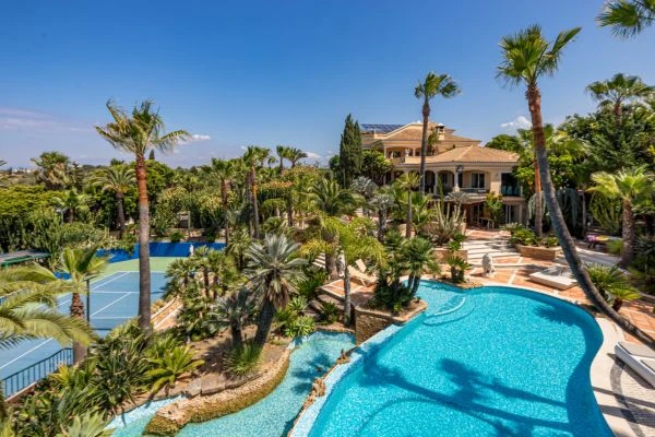 luxury villas to rent in portugal​