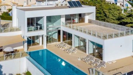 self catering holidays in Albufeira Portugal   