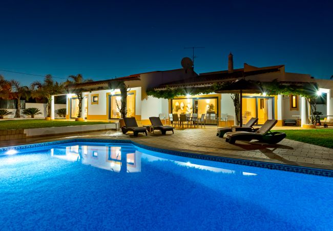 Villa in Albufeira - Casinha Villa in Albufeira - Casinha