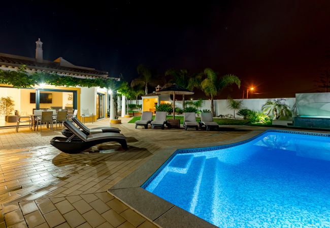 Villa in Albufeira - Casinha Villa in Albufeira - Casinha