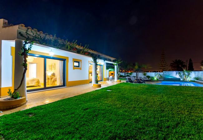Villa in Albufeira - Casinha Villa in Albufeira - Casinha