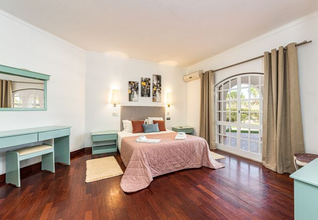 Villa in Albufeira - Solar das Palmeiras Villa in Albufeira - Solar das Palmeiras