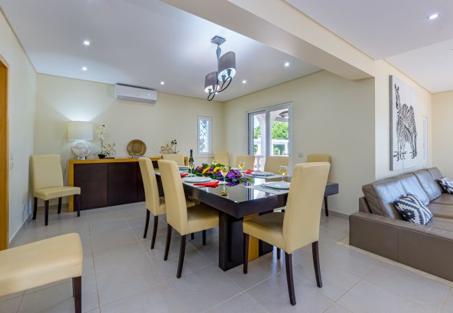 Villa in Albufeira - Carlivo Villa in Albufeira - Carlivo