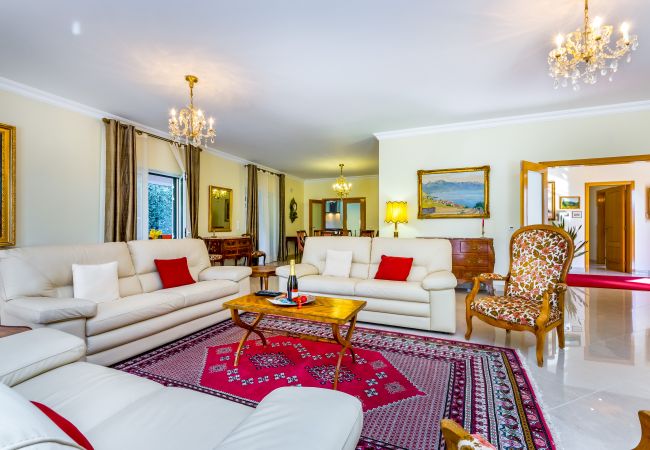 Villa in Albufeira - Villa Cor de Rosa Villa in Albufeira - Villa Cor de Rosa