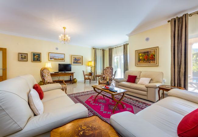 Villa in Albufeira - Villa Cor de Rosa Villa in Albufeira - Villa Cor de Rosa