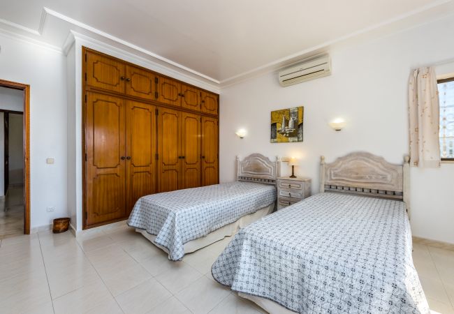 Villa in Albufeira - Villa Mirante Villa in Albufeira - Villa Mirante