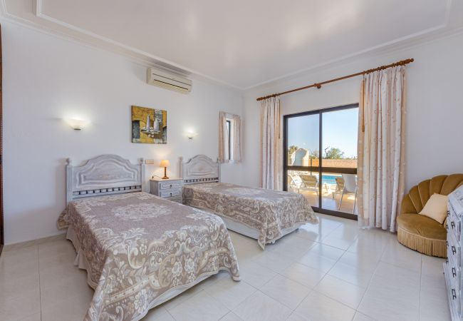 Villa in Albufeira - Villa Mirante Villa in Albufeira - Villa Mirante