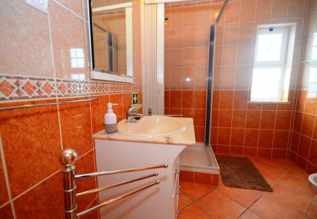 Villa in Alcantarilha - Villa Casa das Amendoeiras Villa in Alcantarilha - Villa Casa das Amendoeiras