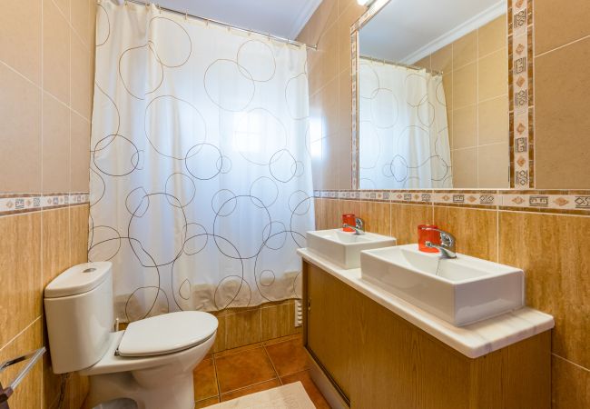 Villa in Alcantarilha - Villa da Horta Villa in Alcantarilha - Villa da Horta