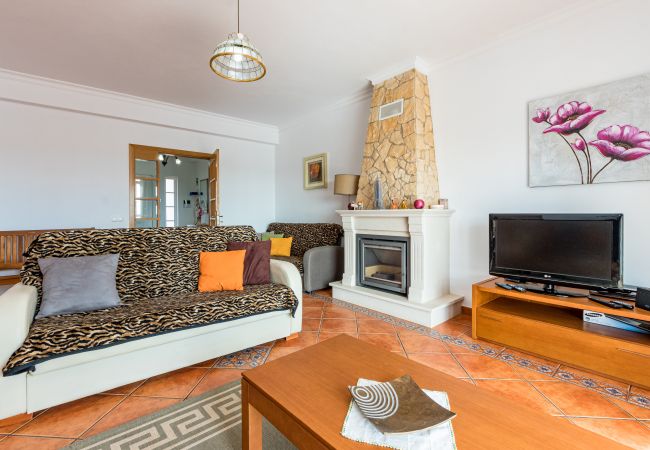 Villa in Alcantarilha - Villa da Horta Villa in Alcantarilha - Villa da Horta