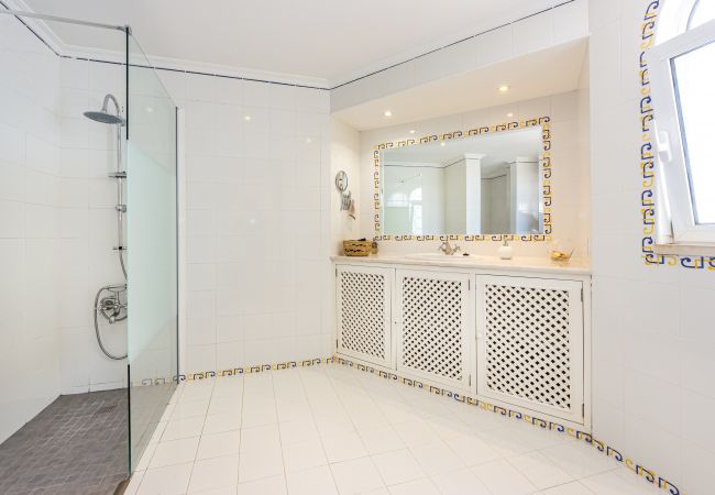 Villa in Albufeira - Villa Cecília Villa in Albufeira - Villa Cecília