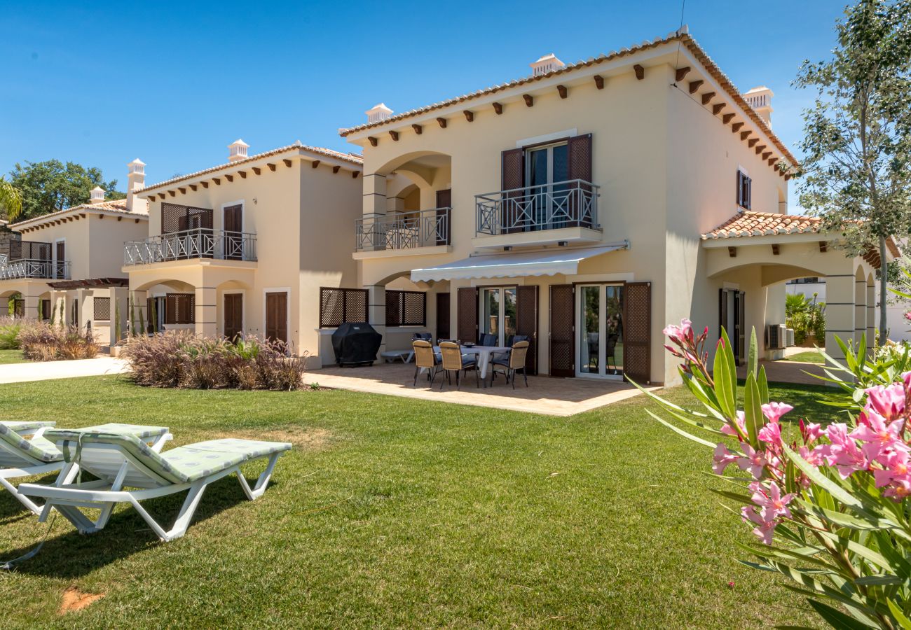 Stadthaus in Albufeira - Cascata Village Lote A