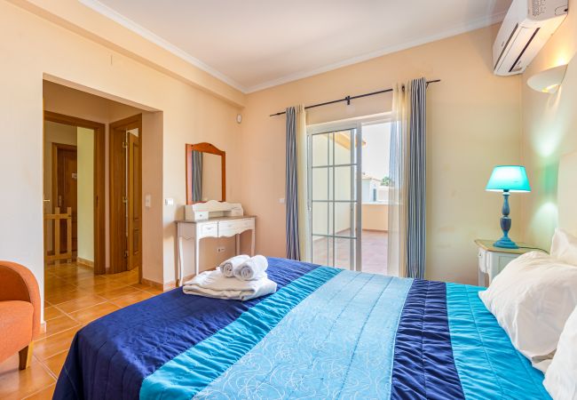 Villa in Galé - Villa Ocre Villa in Galé - Villa Ocre