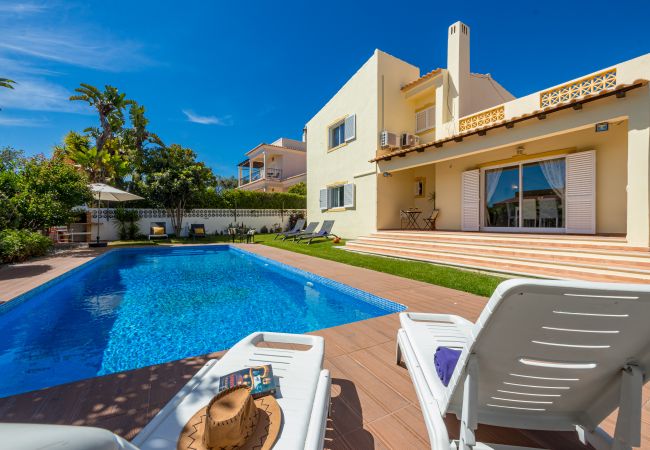 Villa in Carvoeiro - Villa Sesmarias Villa in Carvoeiro - Villa Sesmarias