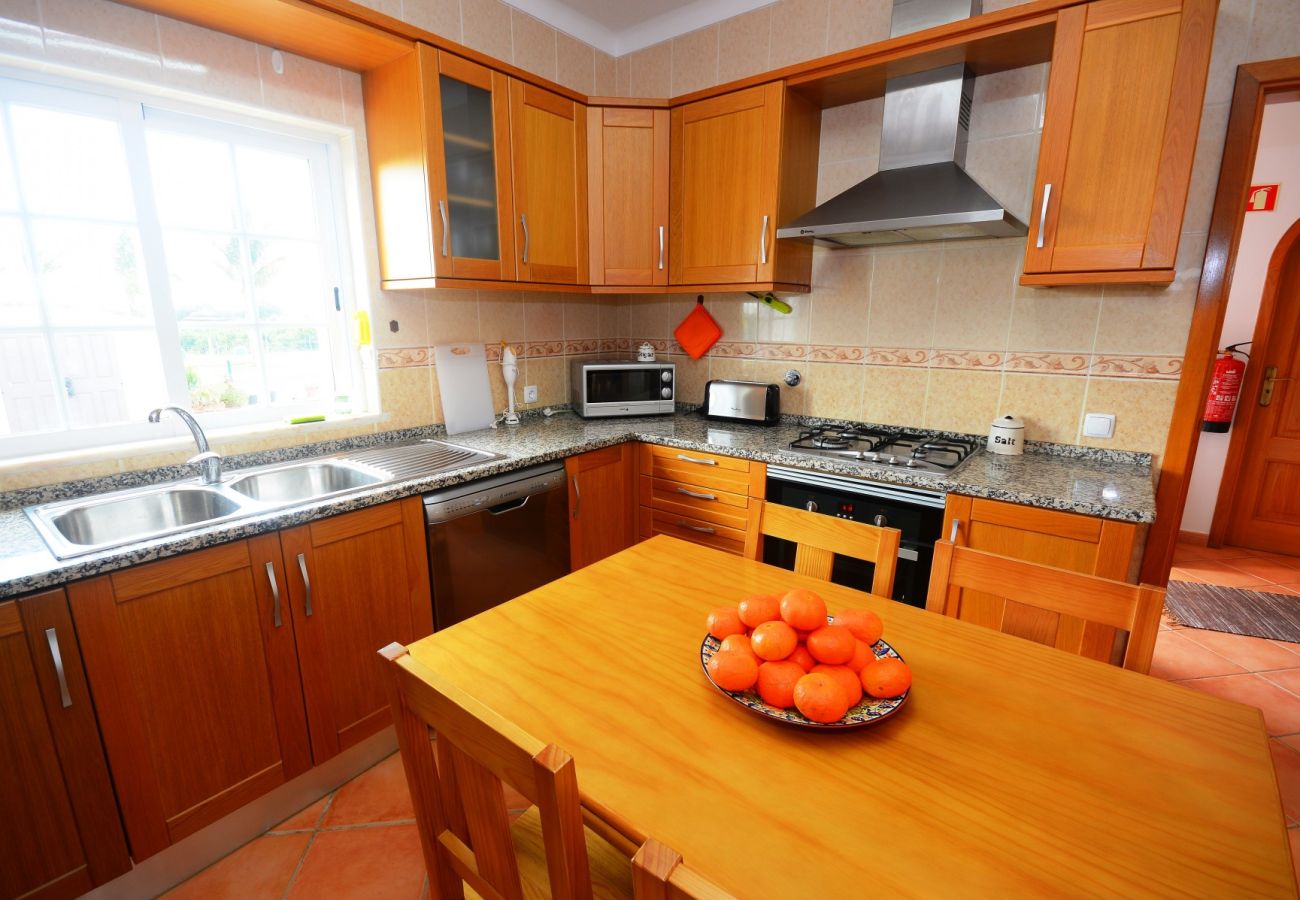 Villa in Alcantarilha - Villa Casa das Amendoeiras