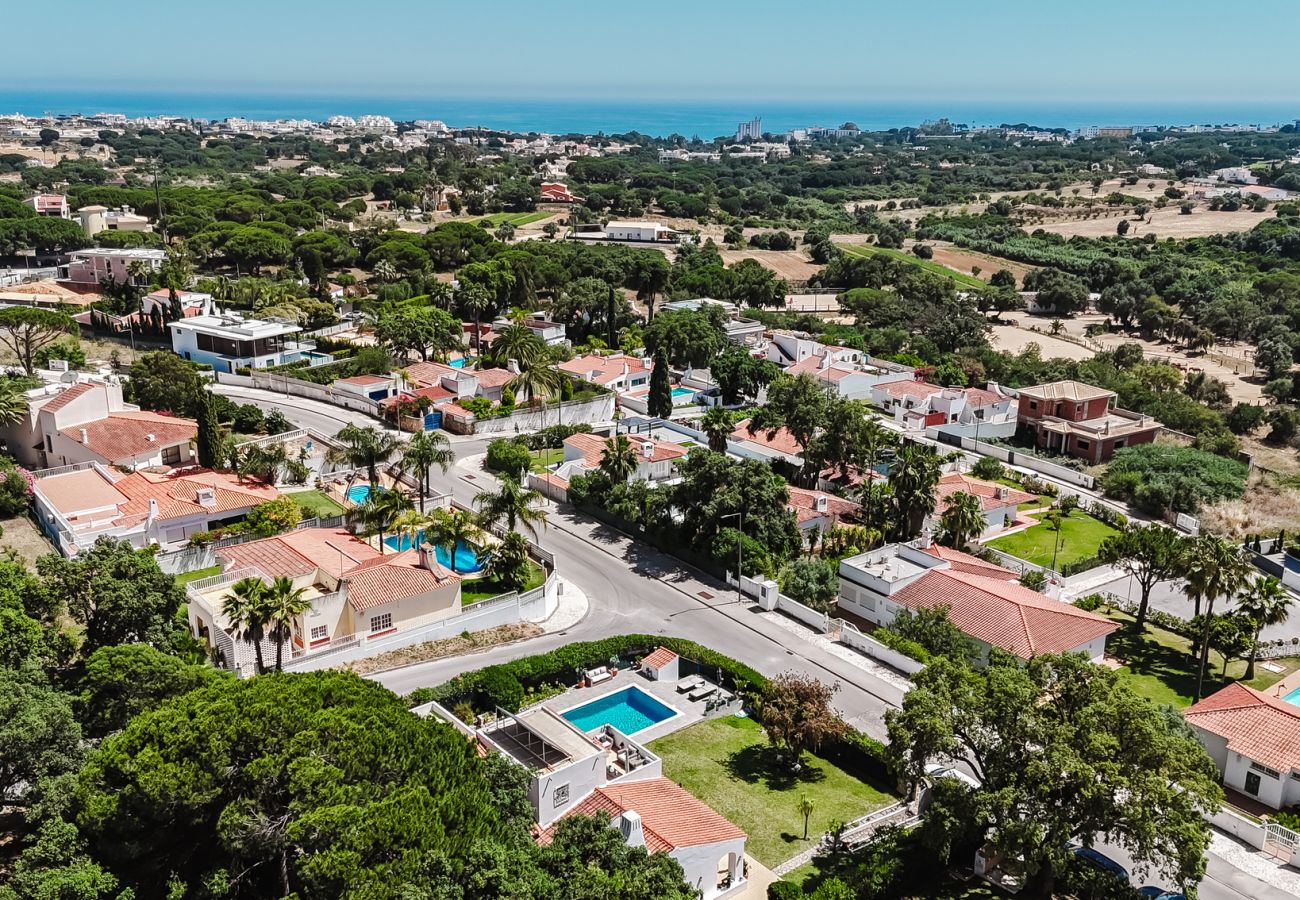 Villa in Albufeira - Villa Vale Navio 40