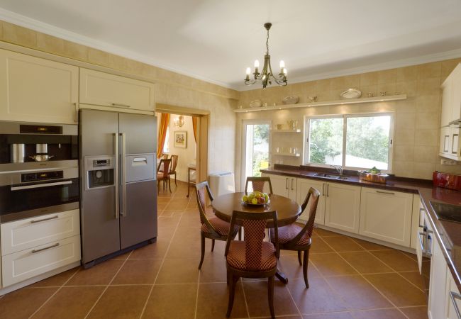 Villa à Boliqueime - Villa Amarela Villa à Boliqueime - Villa Amarela