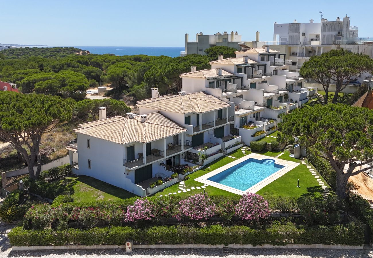 Maison mitoyenne à Albufeira - Villa Moisés
