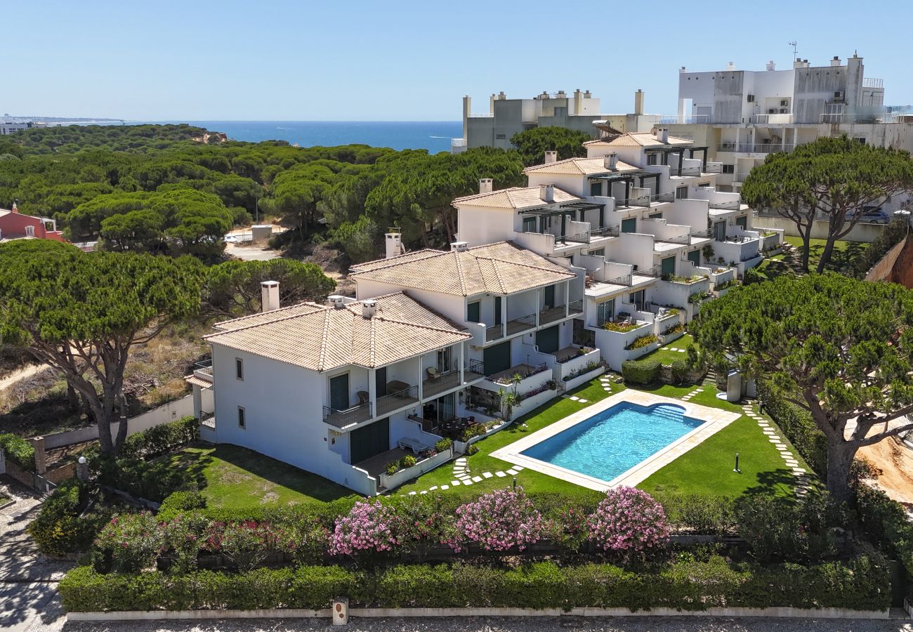 Maison mitoyenne à Albufeira - Villa Moisés