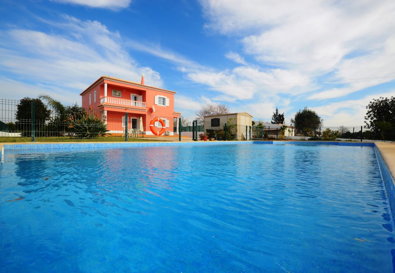Villa à Alcantarilha - Villa Casa das Amendoeiras