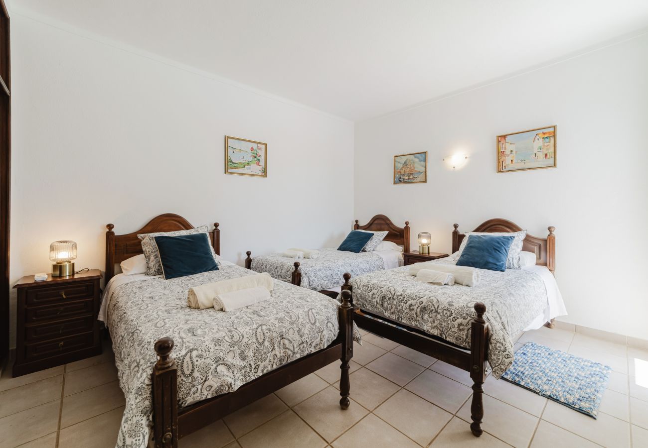 Villa à Albufeira - Villa Vale Navio 40