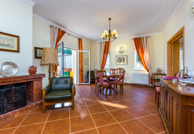 Villa em Boliqueime - Villa Amarela Villa em Boliqueime - Villa Amarela
