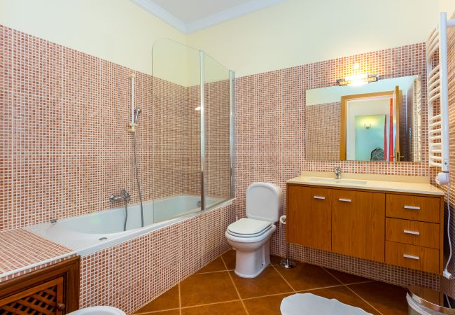 Villa em Boliqueime - Villa Amarela Villa em Boliqueime - Villa Amarela