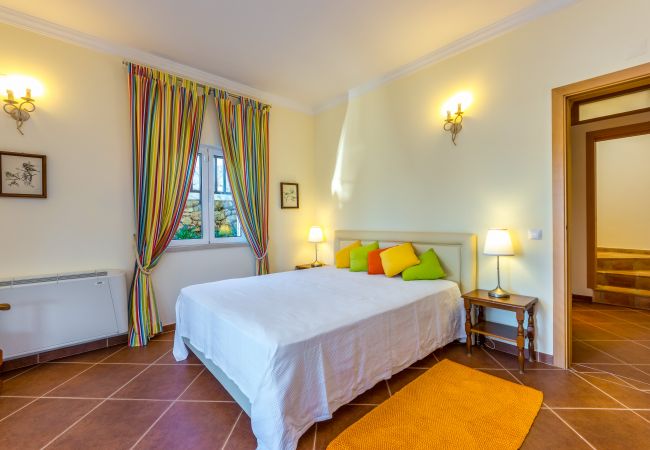 Villa em Boliqueime - Villa Amarela Villa em Boliqueime - Villa Amarela