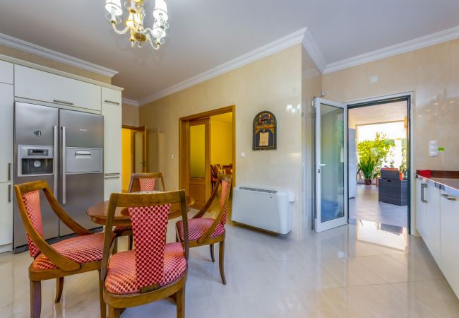 Villa em Albufeira - Villa Cor de Rosa Villa em Albufeira - Villa Cor de Rosa