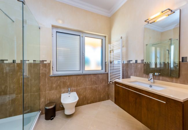 Villa em Albufeira - Villa Cor de Rosa Villa em Albufeira - Villa Cor de Rosa