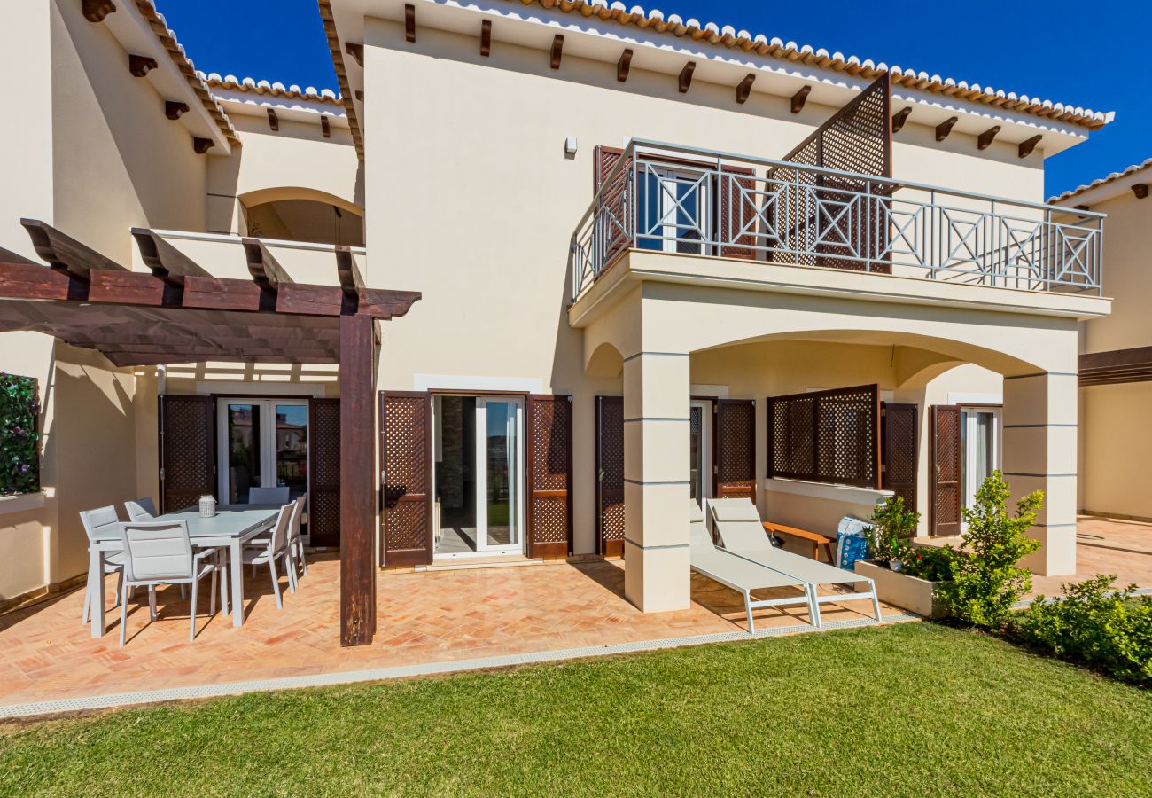 Casa geminada em Albufeira - Cascata Village Lote Q