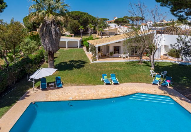Villa em Albufeira - Villa Bolota Villa em Albufeira - Villa Bolota