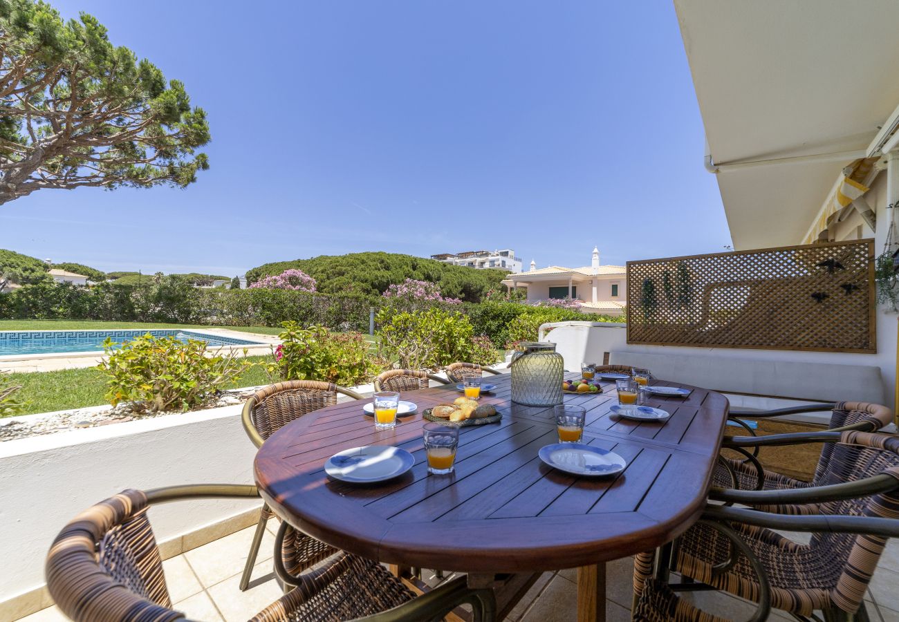 Casa geminada em Albufeira - Villa Moisés