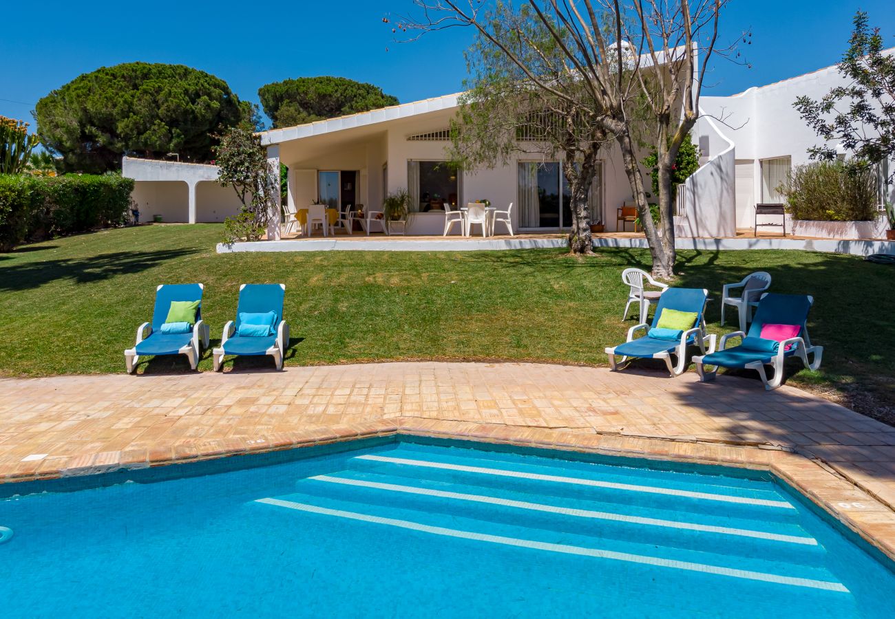 Villa em Albufeira - Villa Bolota