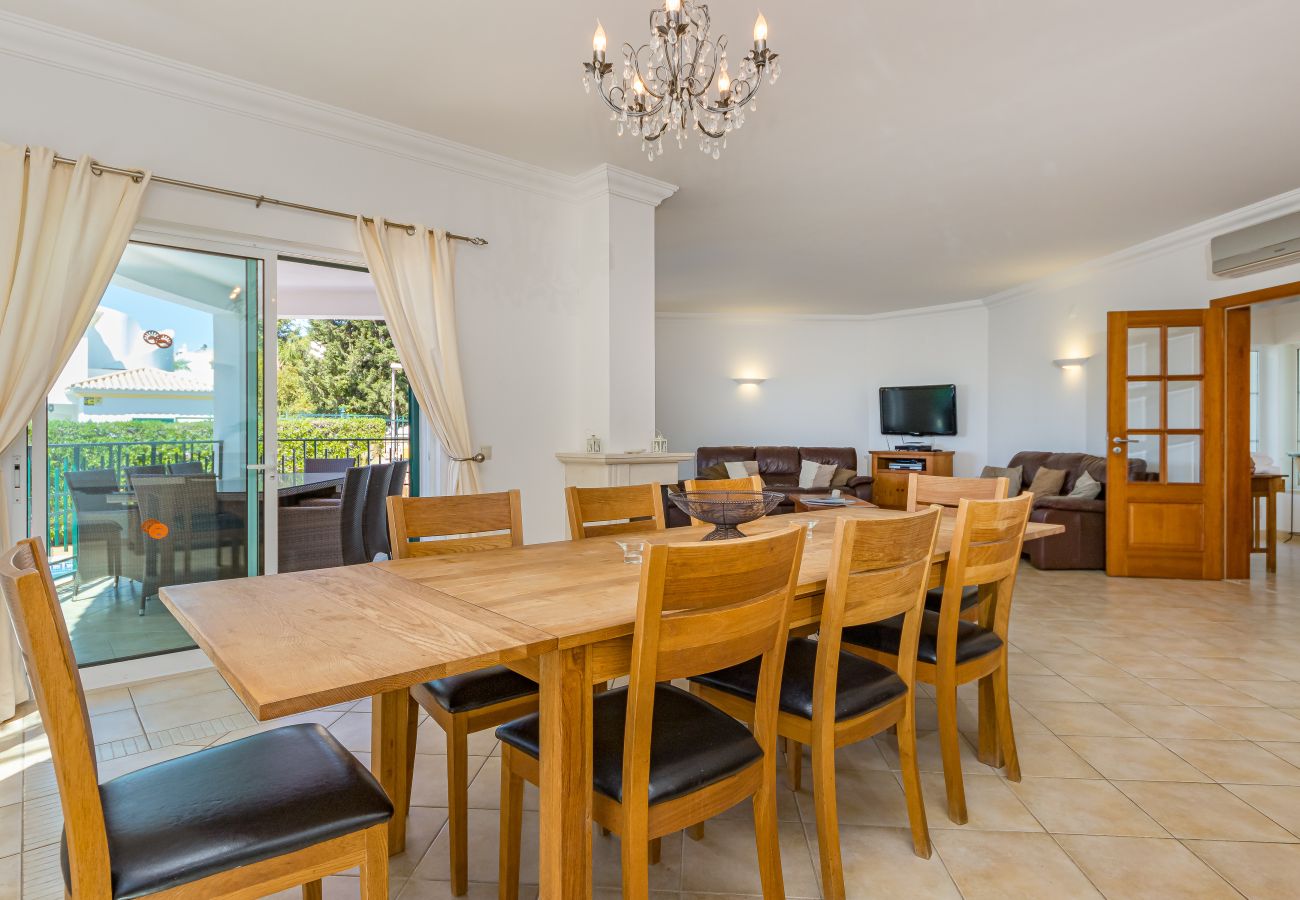 Villa em Albufeira - Villa Kelisia