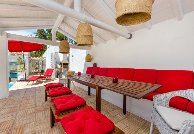 Villa in Guia - Villa AL Fresco Villa in Guia - Villa AL Fresco