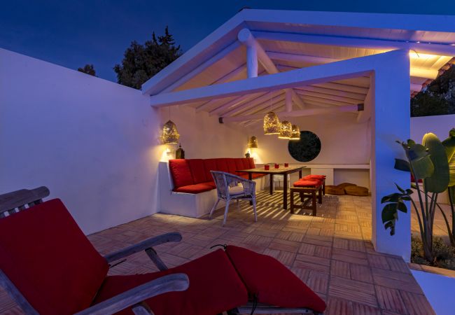 Villa in Guia - Villa AL Fresco Villa in Guia - Villa AL Fresco