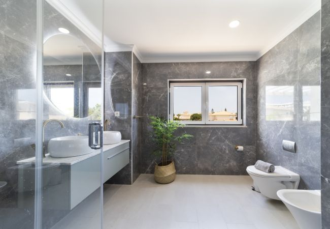 Villa in Galé - Villa Gale Coast Villa in Galé - Villa Gale Coast