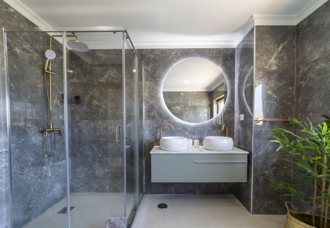 Villa in Galé - Villa Gale Coast Villa in Galé - Villa Gale Coast