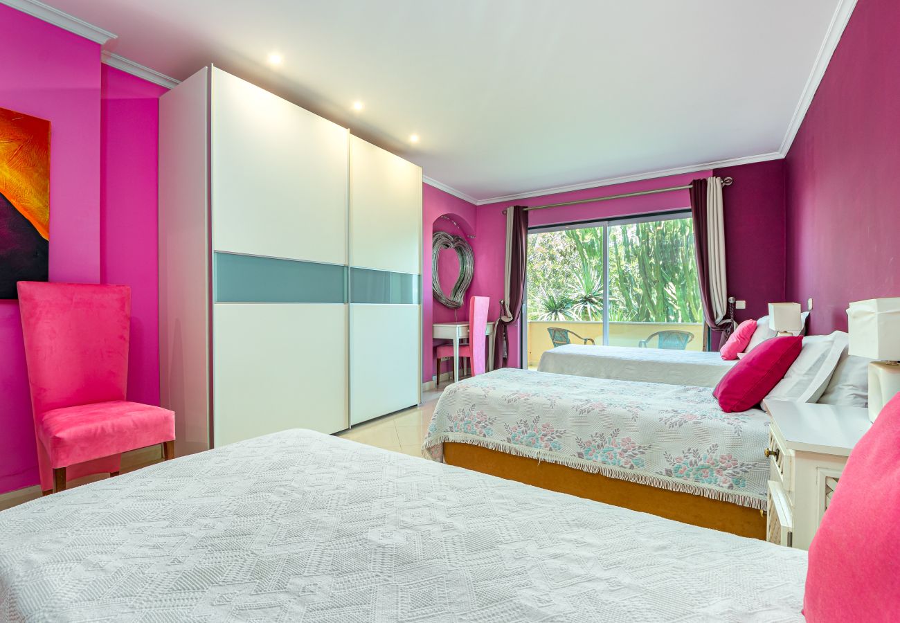 Villa in Albufeira - Villa Casa do Monte