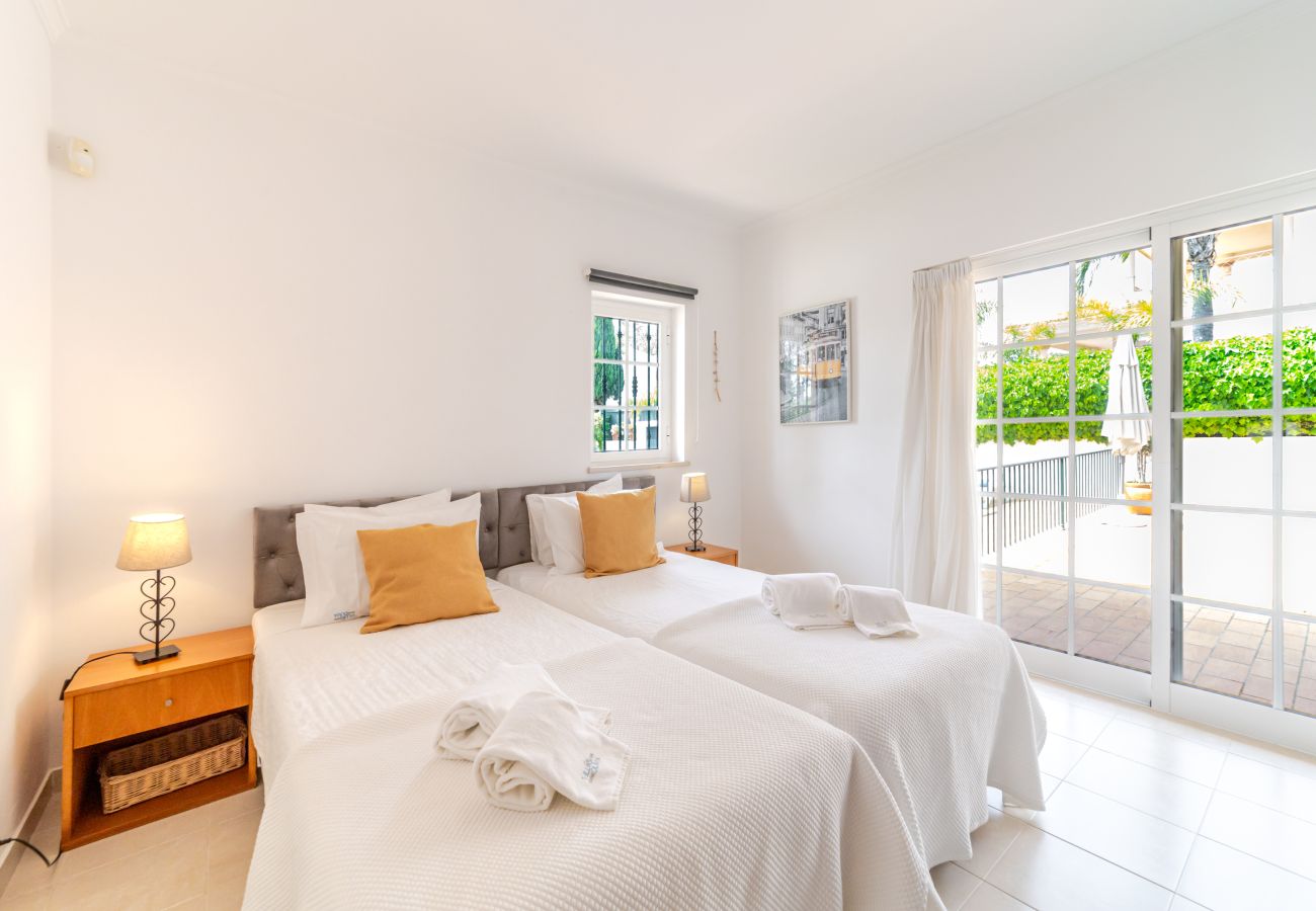 Villa in Albufeira - Villa Nox