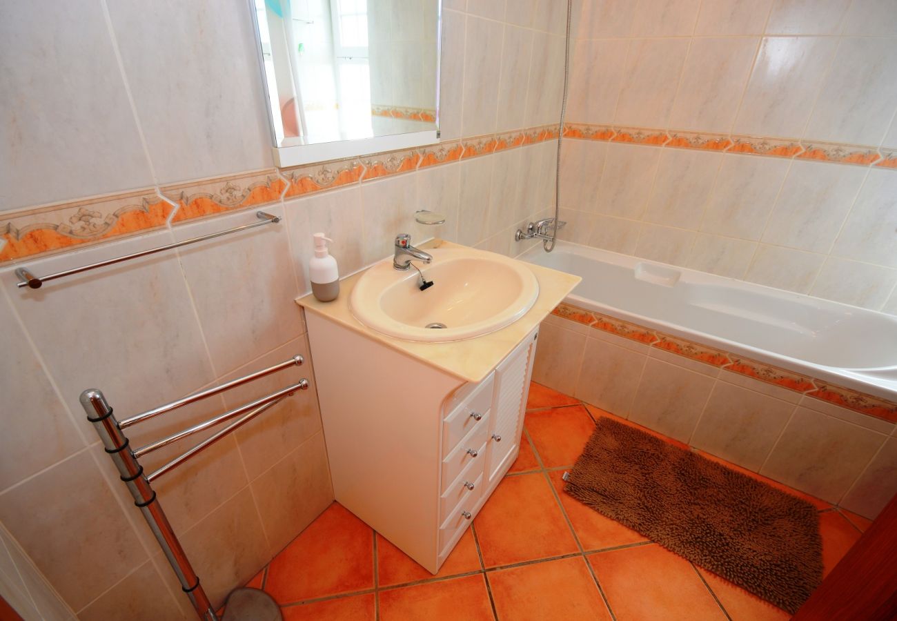 Villa in Alcantarilha - Villa Casa das Amendoeiras