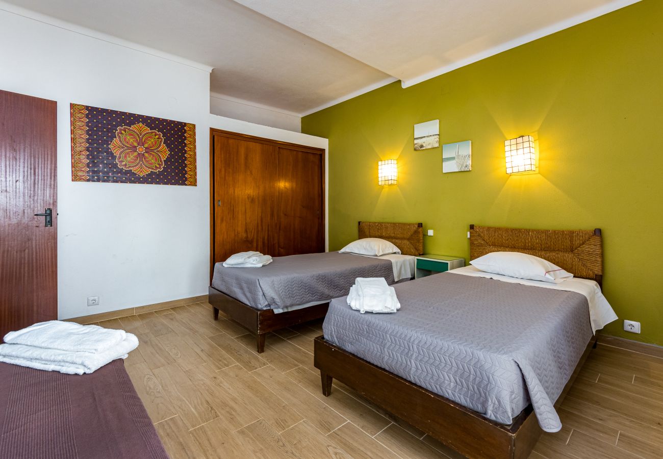 Villa in Olhos D´Água - Villa Lima