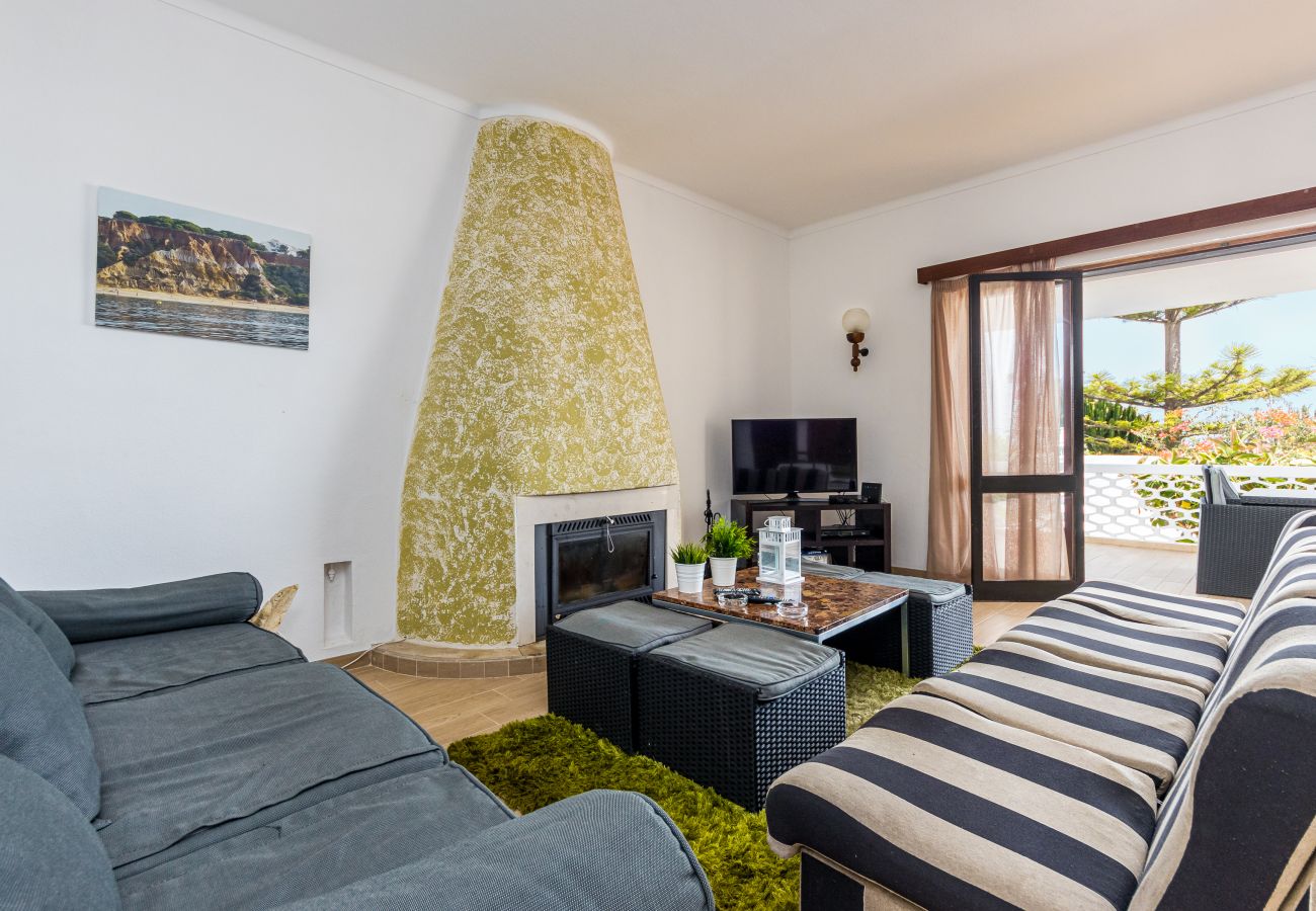 Villa in Olhos D´Água - Villa Lima