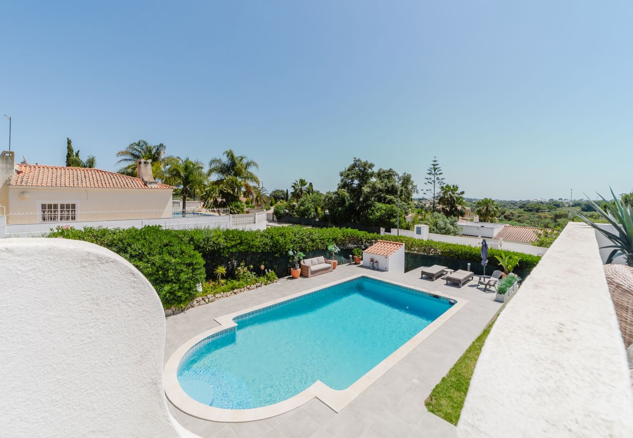Villa in Albufeira - Villa Vale Navio 40