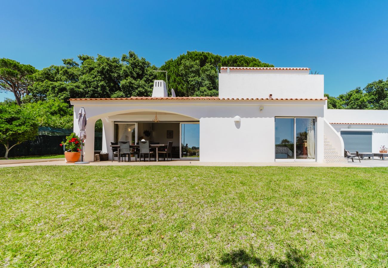 Villa in Albufeira - Villa Vale Navio 40